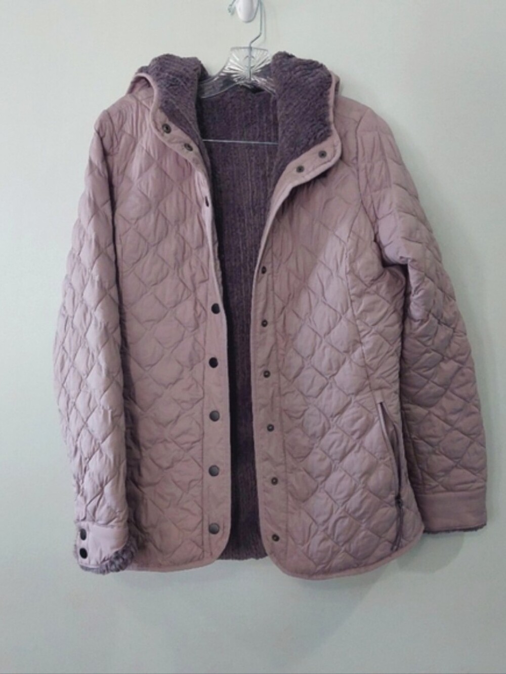 The North Face Women's Quilted Jacket Small light dusty purple sherpa lining